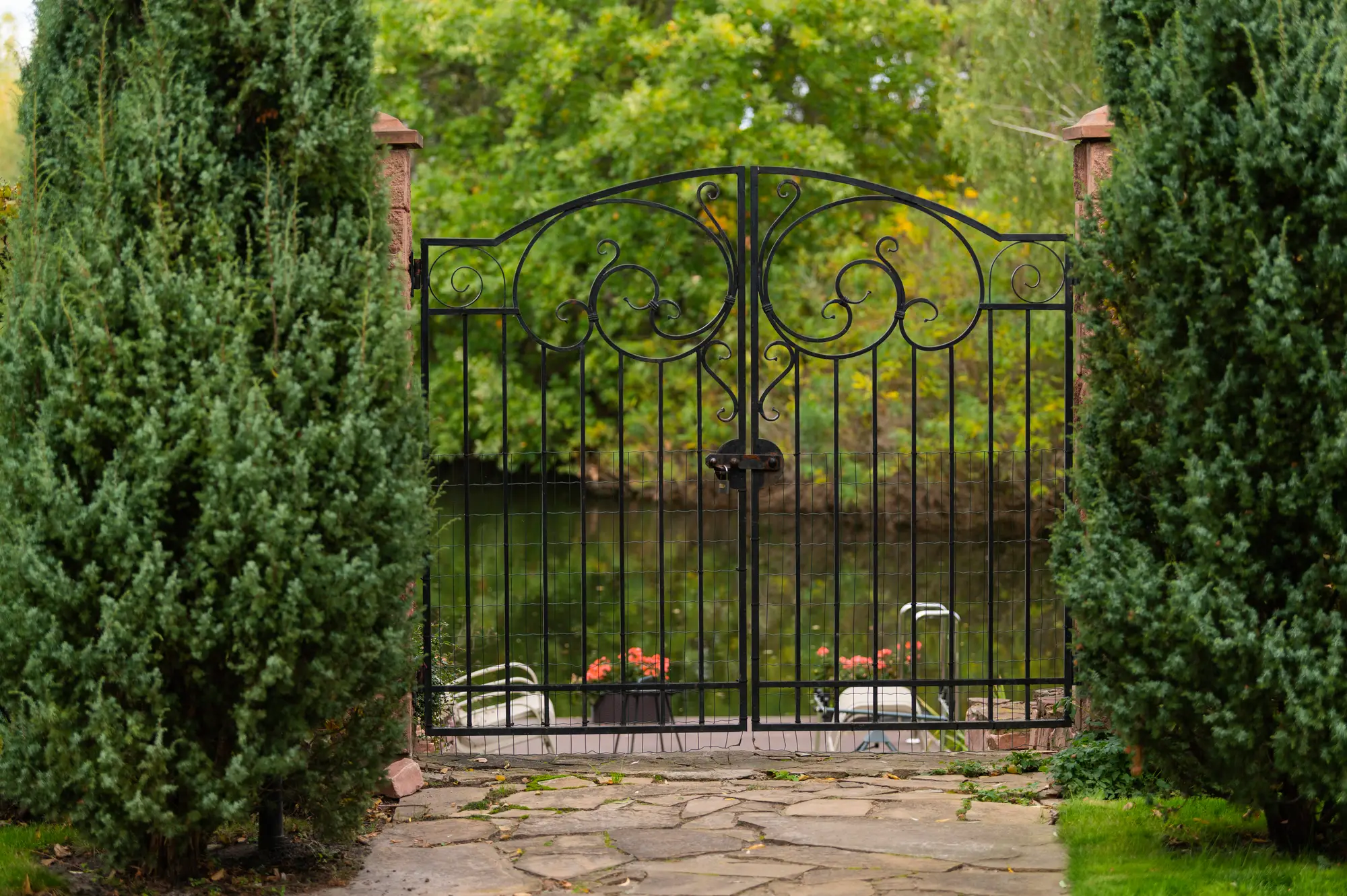 ornamental fence gate